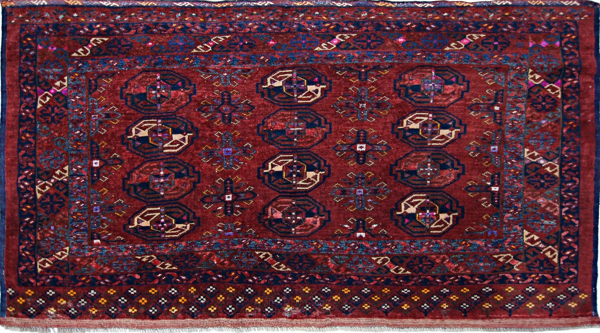 120 X 80 CM / 4' X 2' FT - Najaf Rugs & Textile