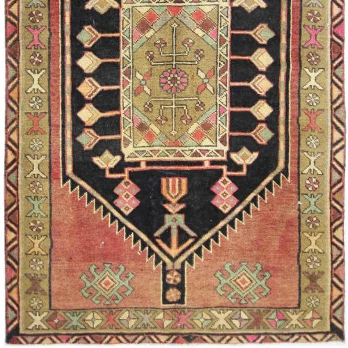 180 X 120 CM / 6' X 4' FT - Najaf Rugs & Textile