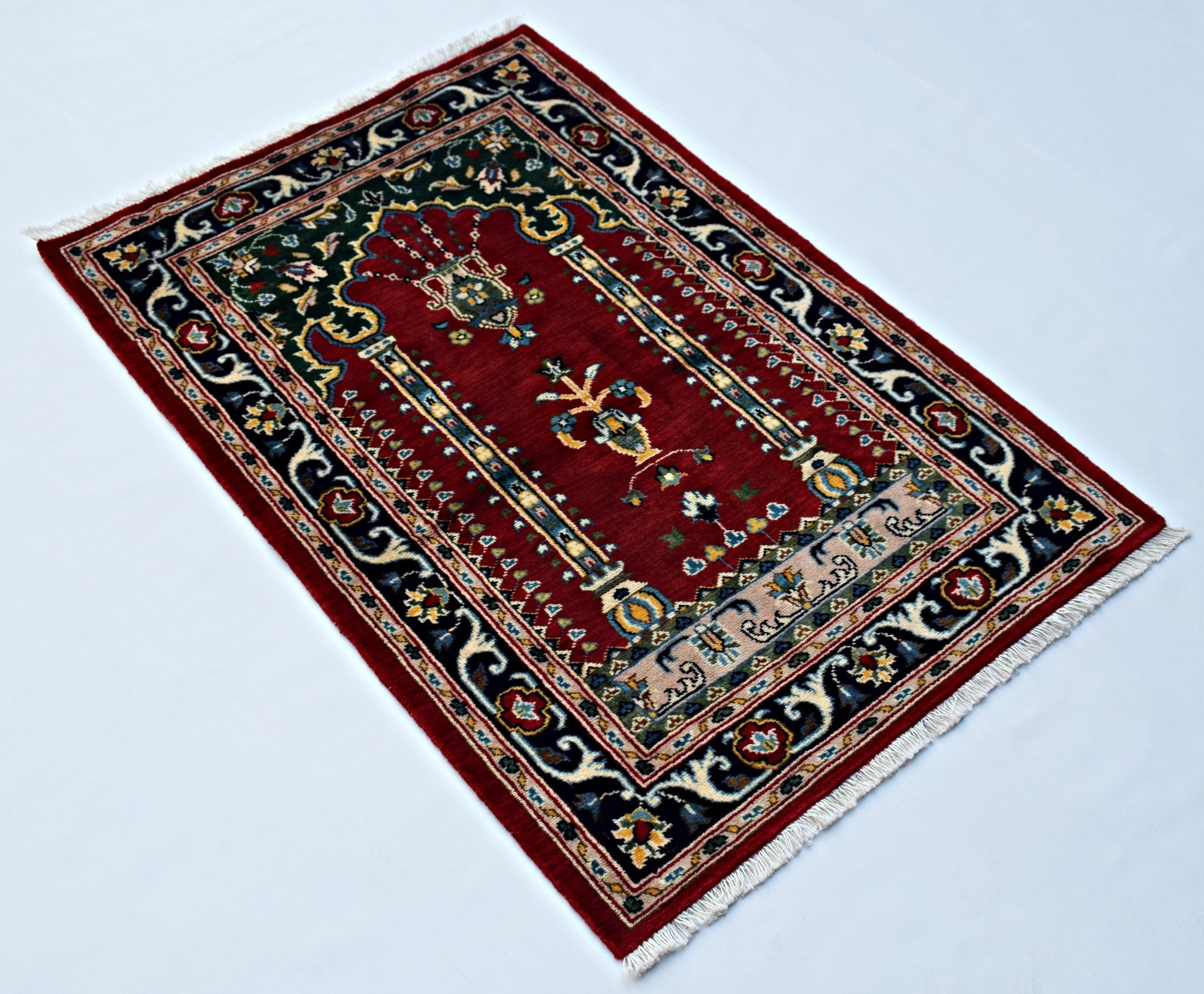 Handmade Traditional Prayer Rug | 121 x 80 cm | 4' x 2'8" - Najaf Rugs & Textile