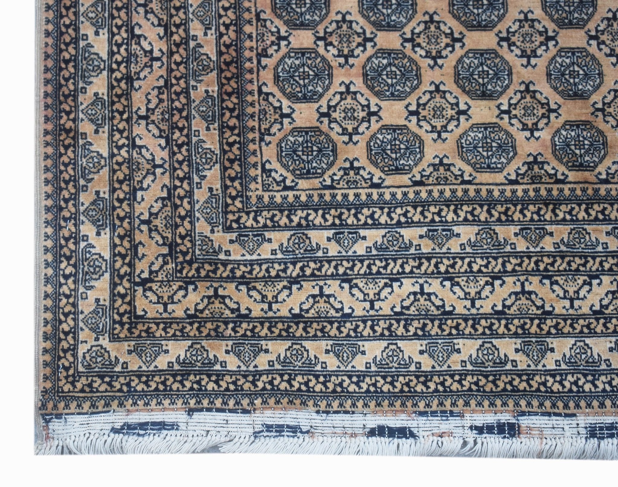 Handmade Traditional Turkmen Mowari Rug | 136 x 97 cm | 4'6"" x 3'3" - Najaf Rugs & Textile