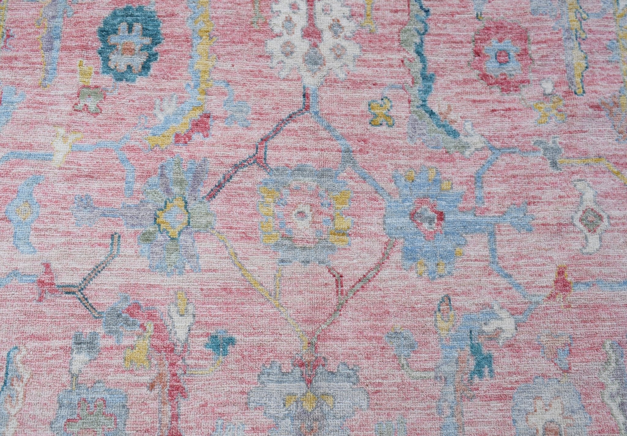 Handwoven Transitional Oushak Rug | 259 x 174 cm | 8'6" x 5'9" - Najaf Rugs & Textile